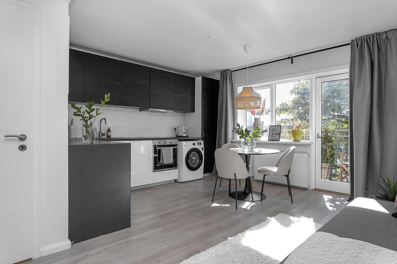 Lokastigur Charming And Inviting Apartment Reykjavik Bagian luar foto