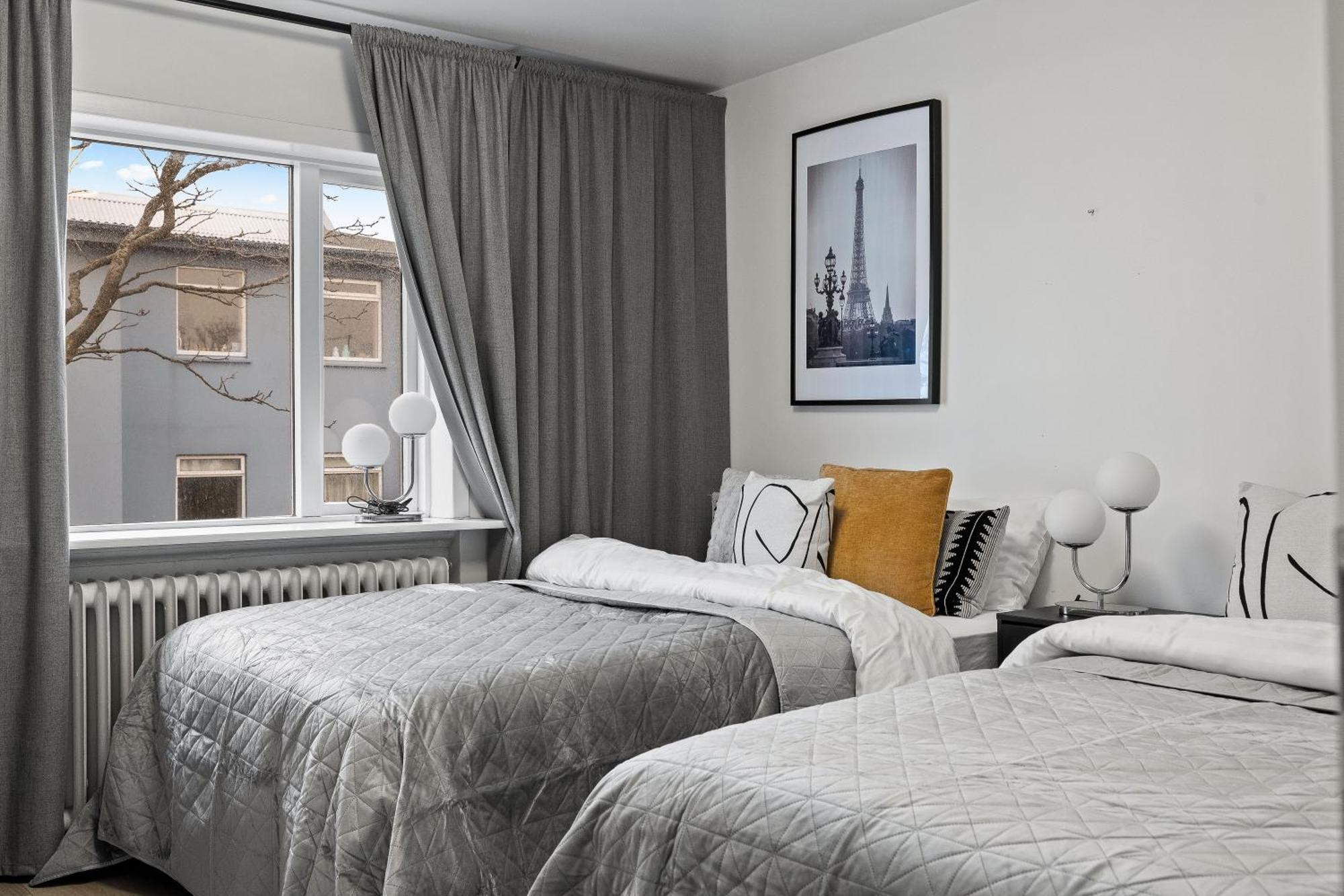 Lokastigur Charming And Inviting Apartment Reykjavik Bagian luar foto