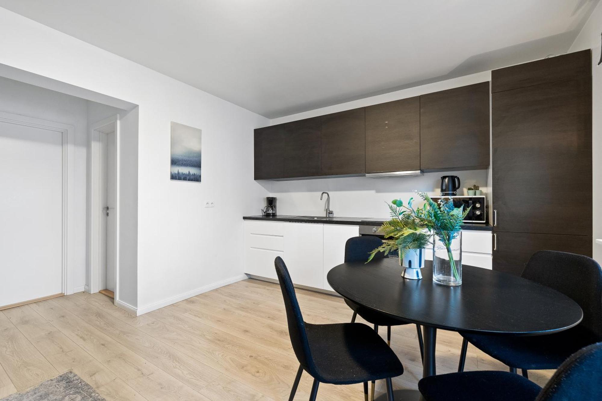 Lokastigur Charming And Inviting Apartment Reykjavik Bagian luar foto