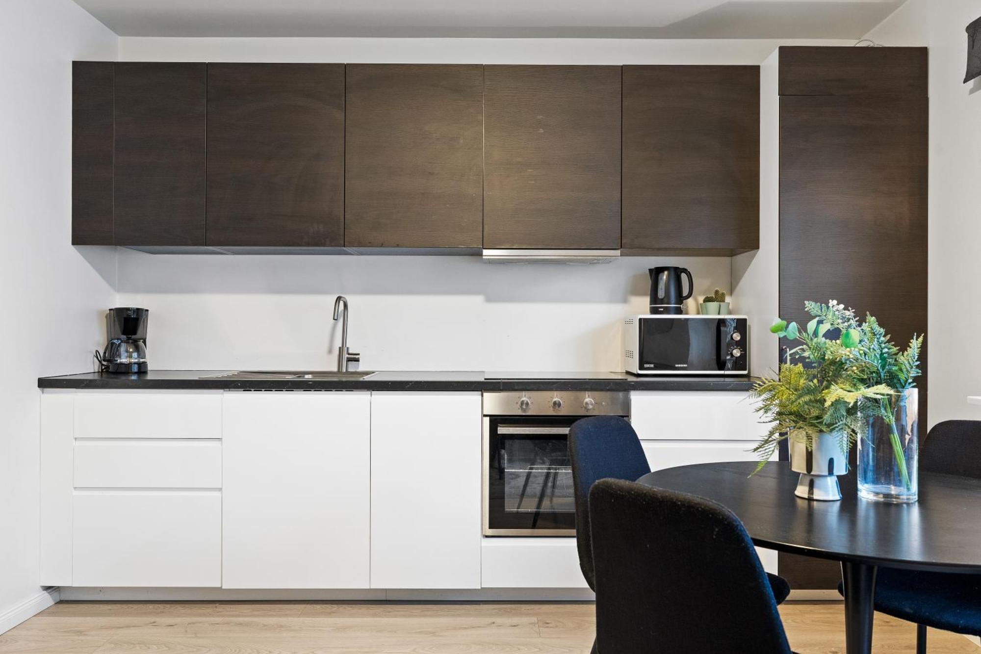 Lokastigur Charming And Inviting Apartment Reykjavik Bagian luar foto