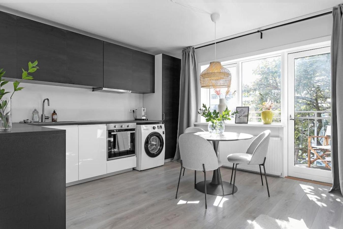 Lokastigur Charming And Inviting Apartment Reykjavik Bagian luar foto