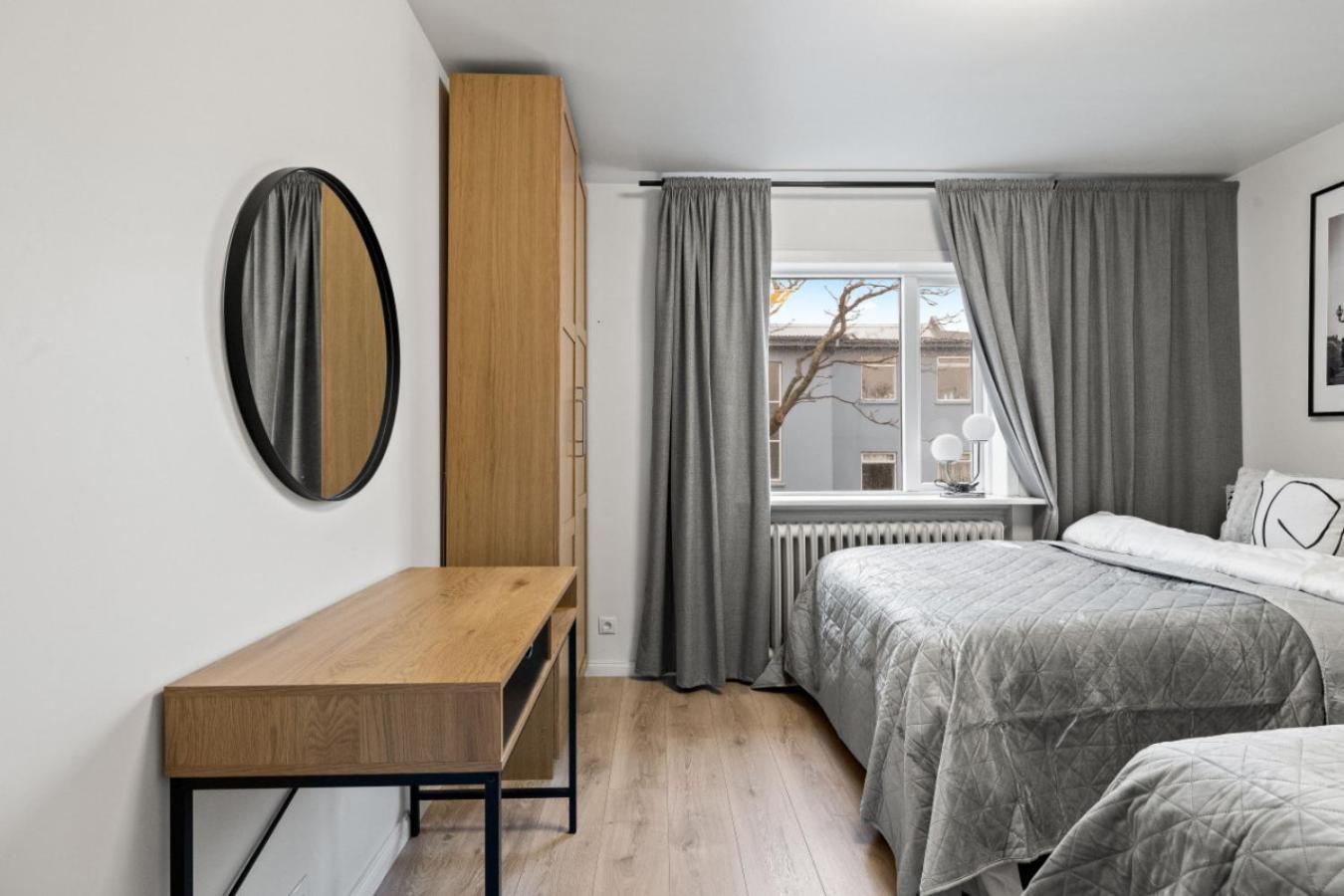 Lokastigur Charming And Inviting Apartment Reykjavik Bagian luar foto